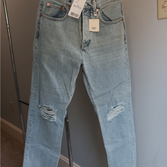 Blue‎ Straight-Leg Distressed Jeans MMG NWT - Picture 1 of 12